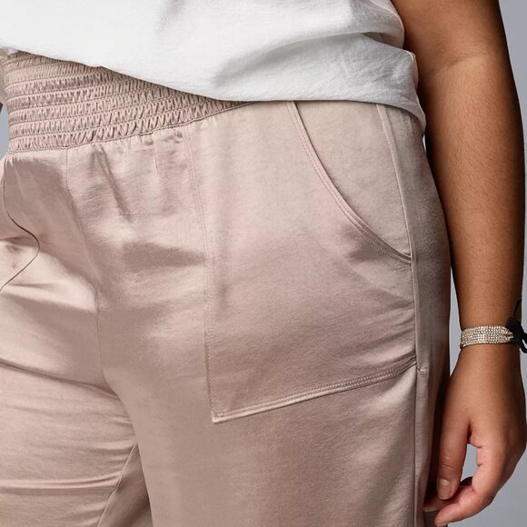 *NWT* Simply Vera Wang Wide Leg satin trousers - Picture 15 of 15